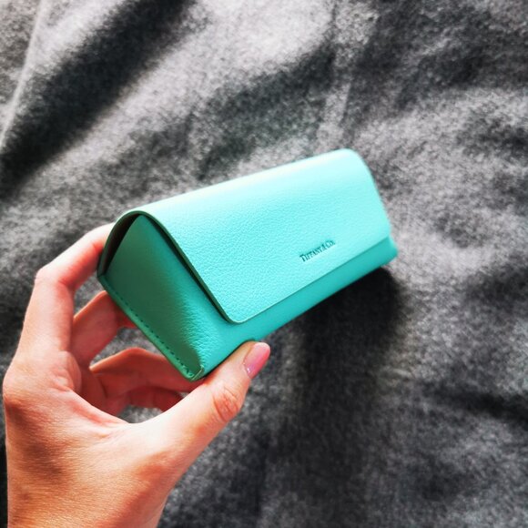 TIFFANY Eye glasses case - softshell - like new - Picture 2 of 3